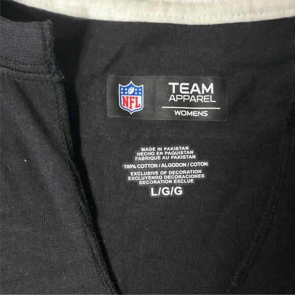 NFL Team Apparel Shirt Women Large Black Vikings Football Graphic Tee New - Picture 3 of 5